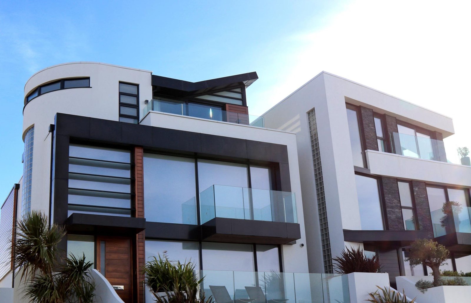 Modern Residence Background